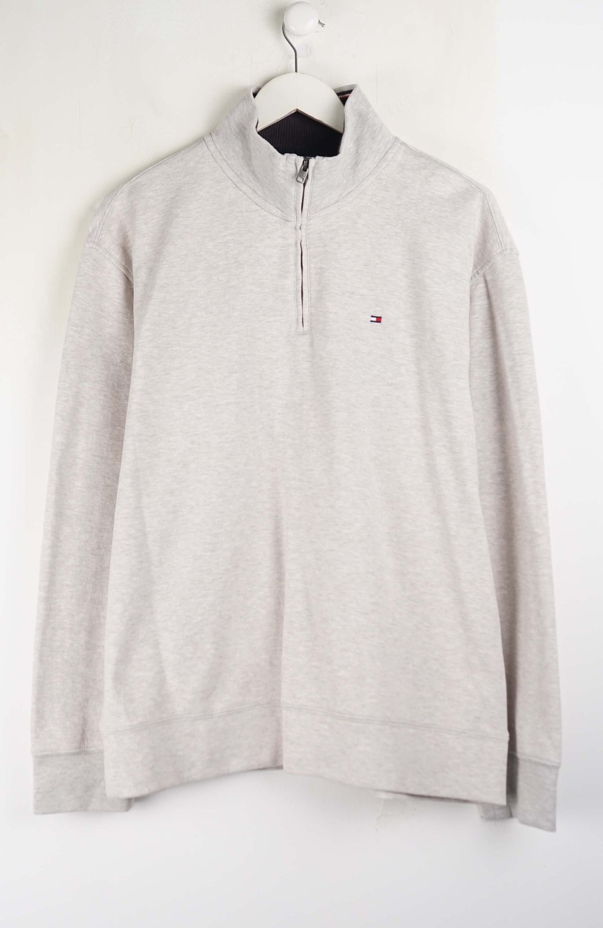 VINTAGE TOMMY HILFIGER 1/4 ZIP SWEATER (L)