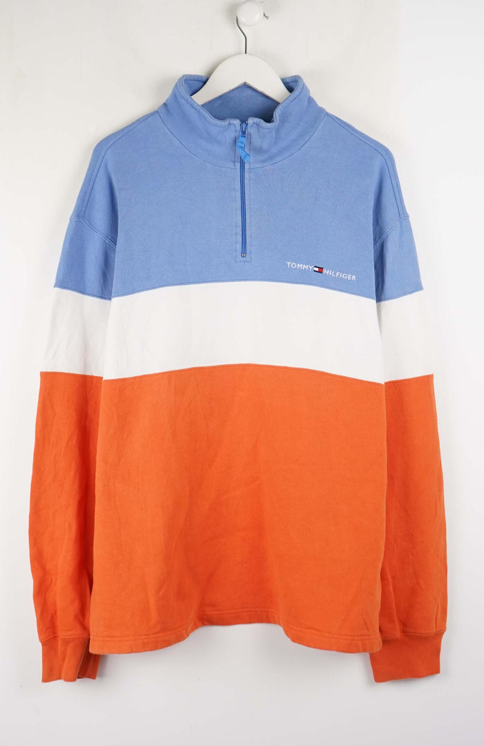 VINTAGE TOMMY HILFIGER ZIP 1/4 SWEATER (XL)
