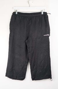 VINTAGE UMBRO 3/4 TRACK PANT SHORTS (M)