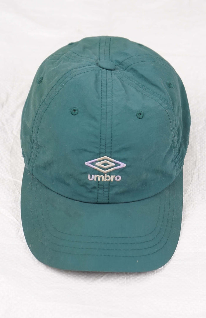 VINTAGE UMBRO HAT