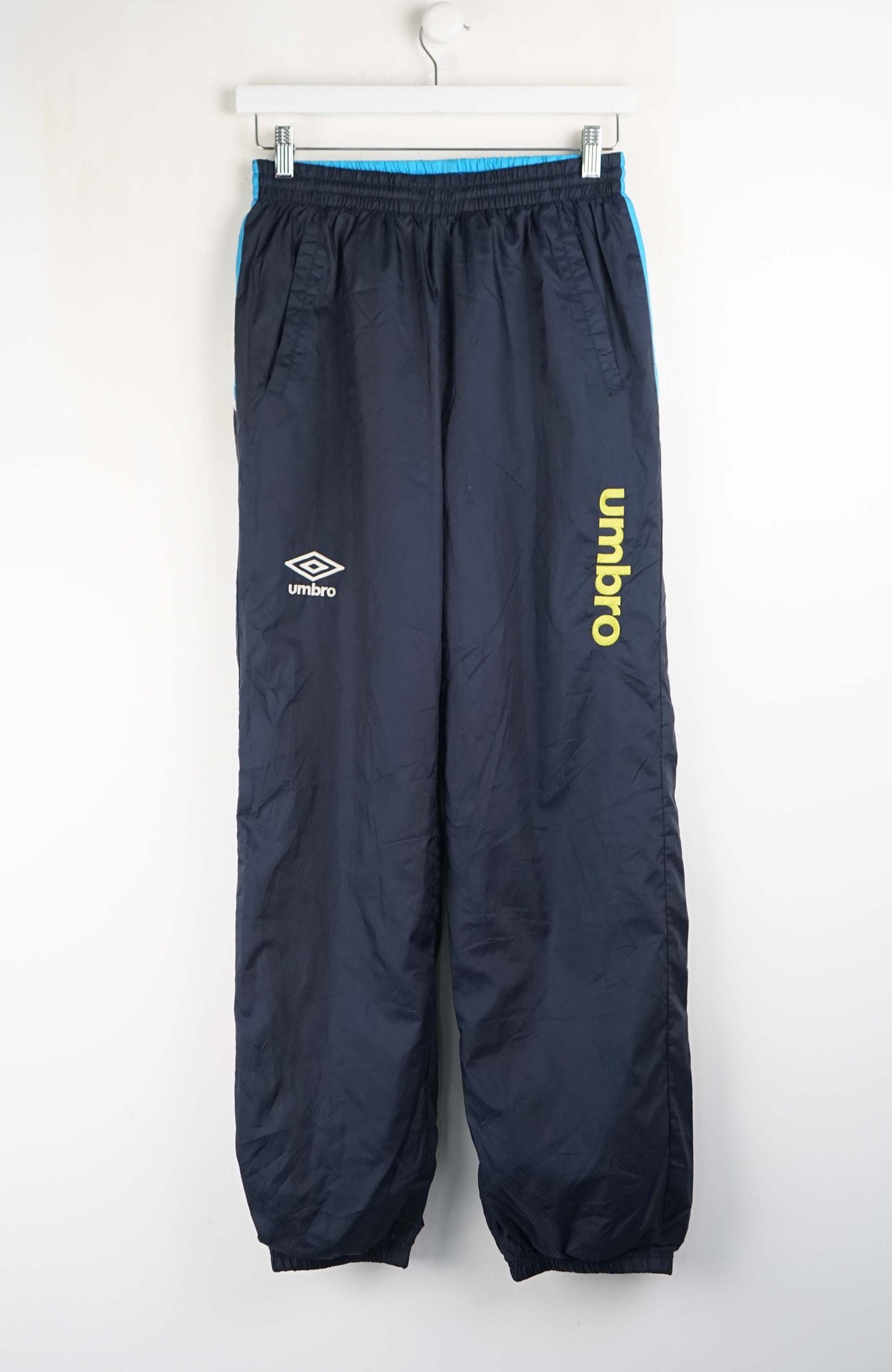 VINTAGE UMBRO TRACKPANTS (XS)