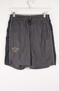 VINTAGE UMBRO TRACK PANT SHORTS (M)