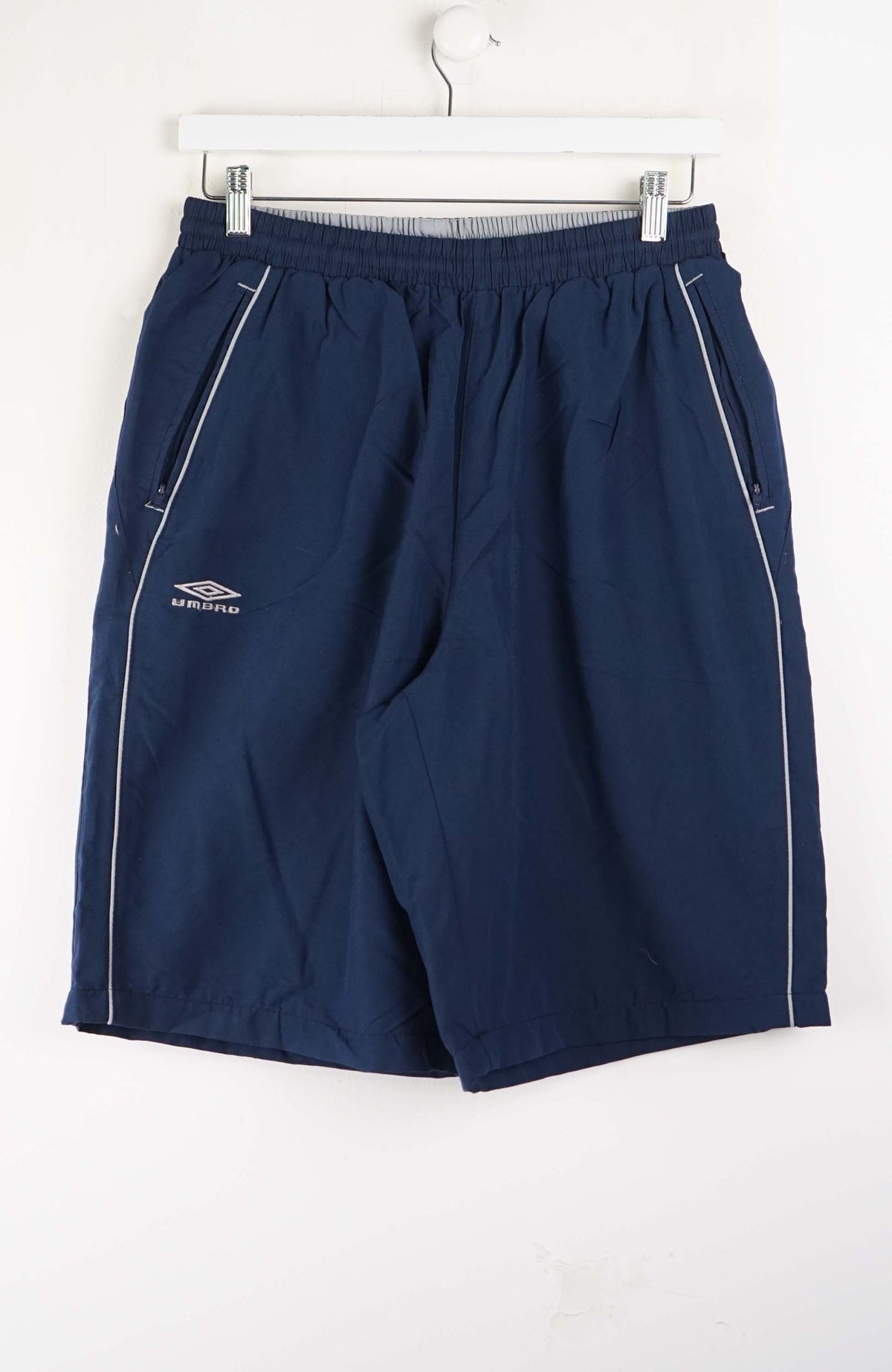 VINTAGE UMBRO TRACK PANT SHORTS (S)