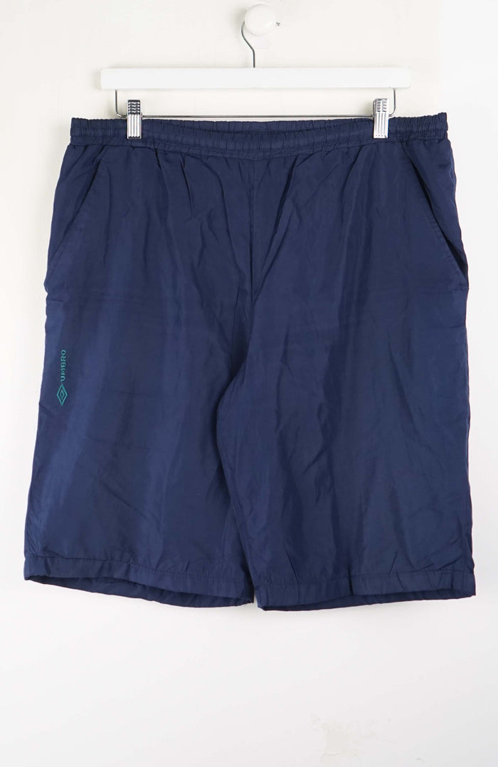 VINTAGE UMBRO TRACK PANT SHORTS (XL)