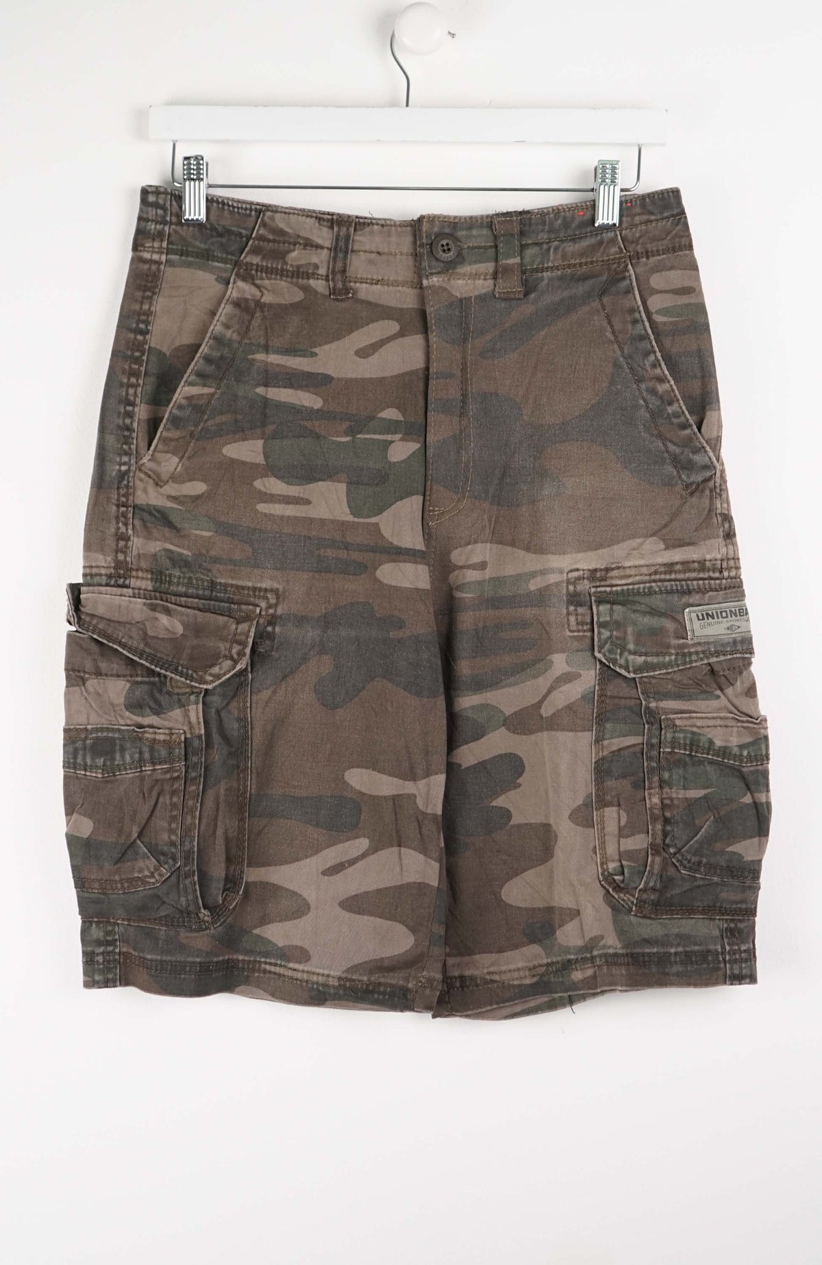 VINTAGE CAMO CARGO SHORTS W30