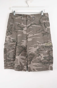 VINTAGE CAMO CARGO SHORTS W32