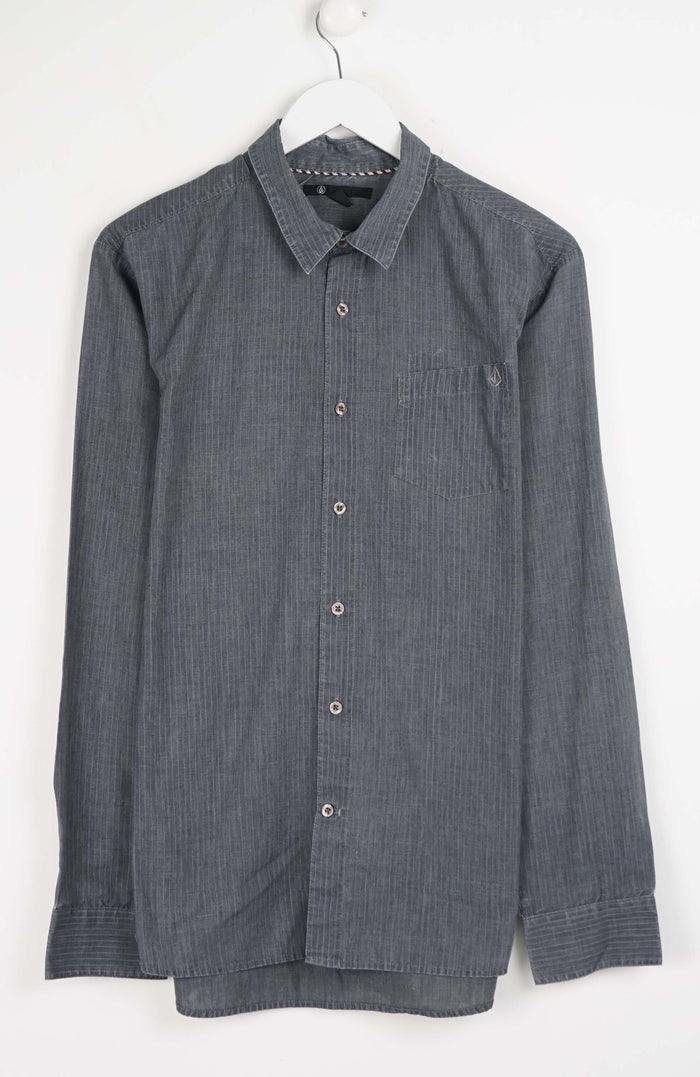 VINTAGE VOLCOM SHIRT (L)