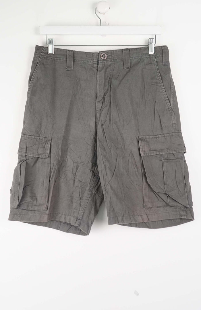 VINTAGE VOLCOM CARGO SHORTS W32