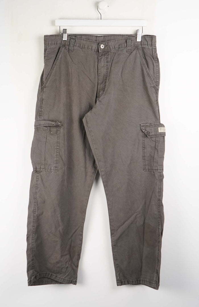 VINTAGE WRANGLER CARGO PANTS W38