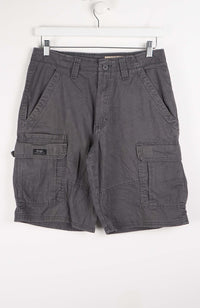 VINTAGE WRANGLER CARGO SHORTS W25