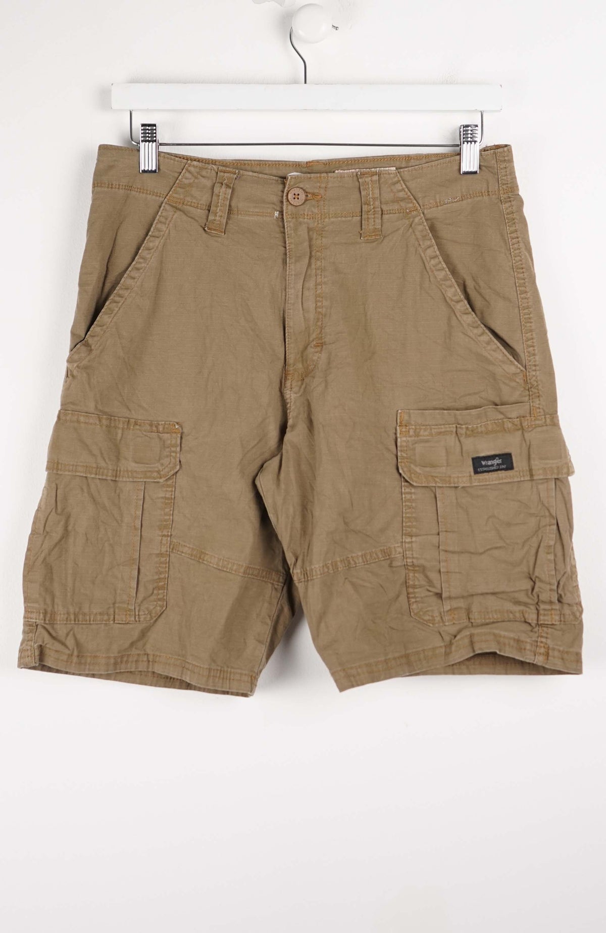 VINTAGE WRANGLER CARGO SHORTS W32