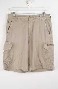 VINTAGE WRANGLER CARGO SHORTS W32