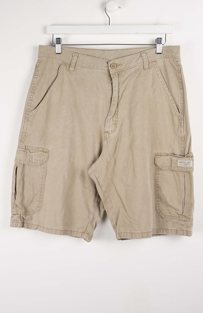 VINTAGE WRANGLER CARGO SHORTS W34
