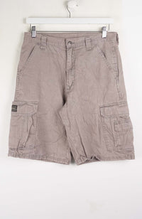 VINTAGE WRANGLER CARGO SHORTS W30
