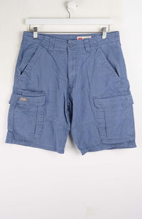 VINTAGE WRANGLER CARGO SHORTS W31