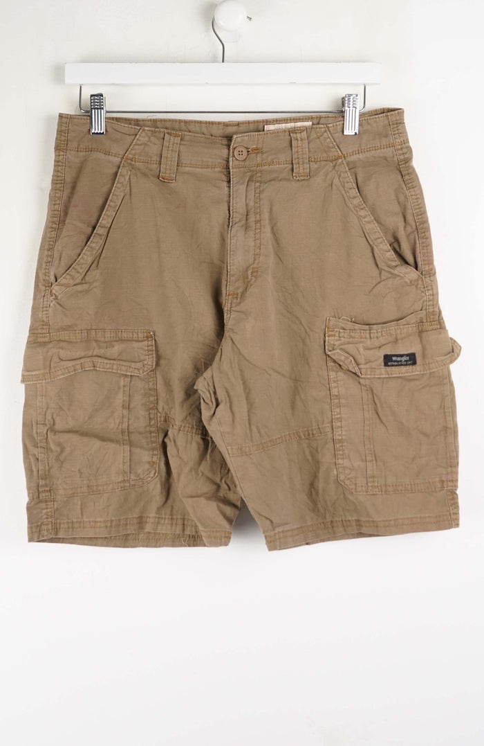 VINTAGE WRANGLER CARGO SHORTS W32