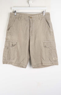 VINTAGE WRANGLER CARGO SHORTS W34