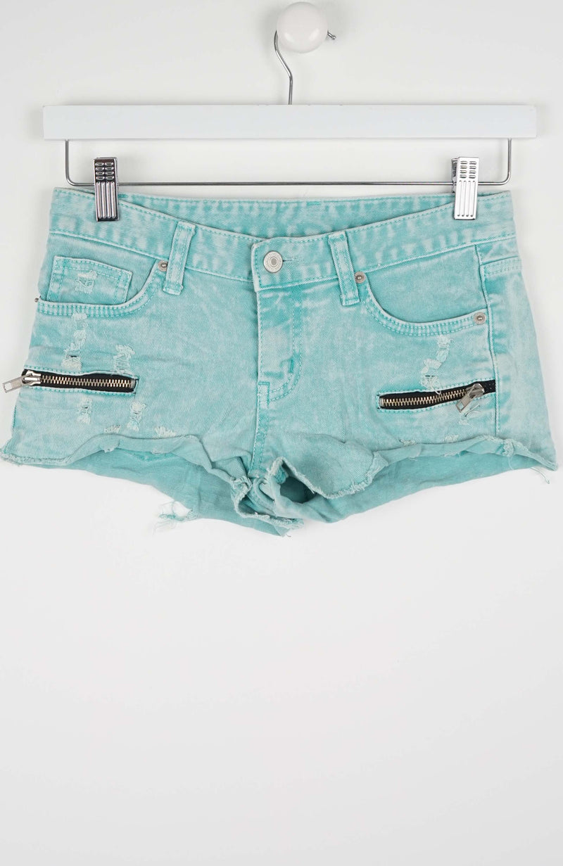 VINTAGE Y2K DENIM SHORTS W27