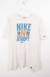 VINTAGE NIKE T-SHIRT (L)