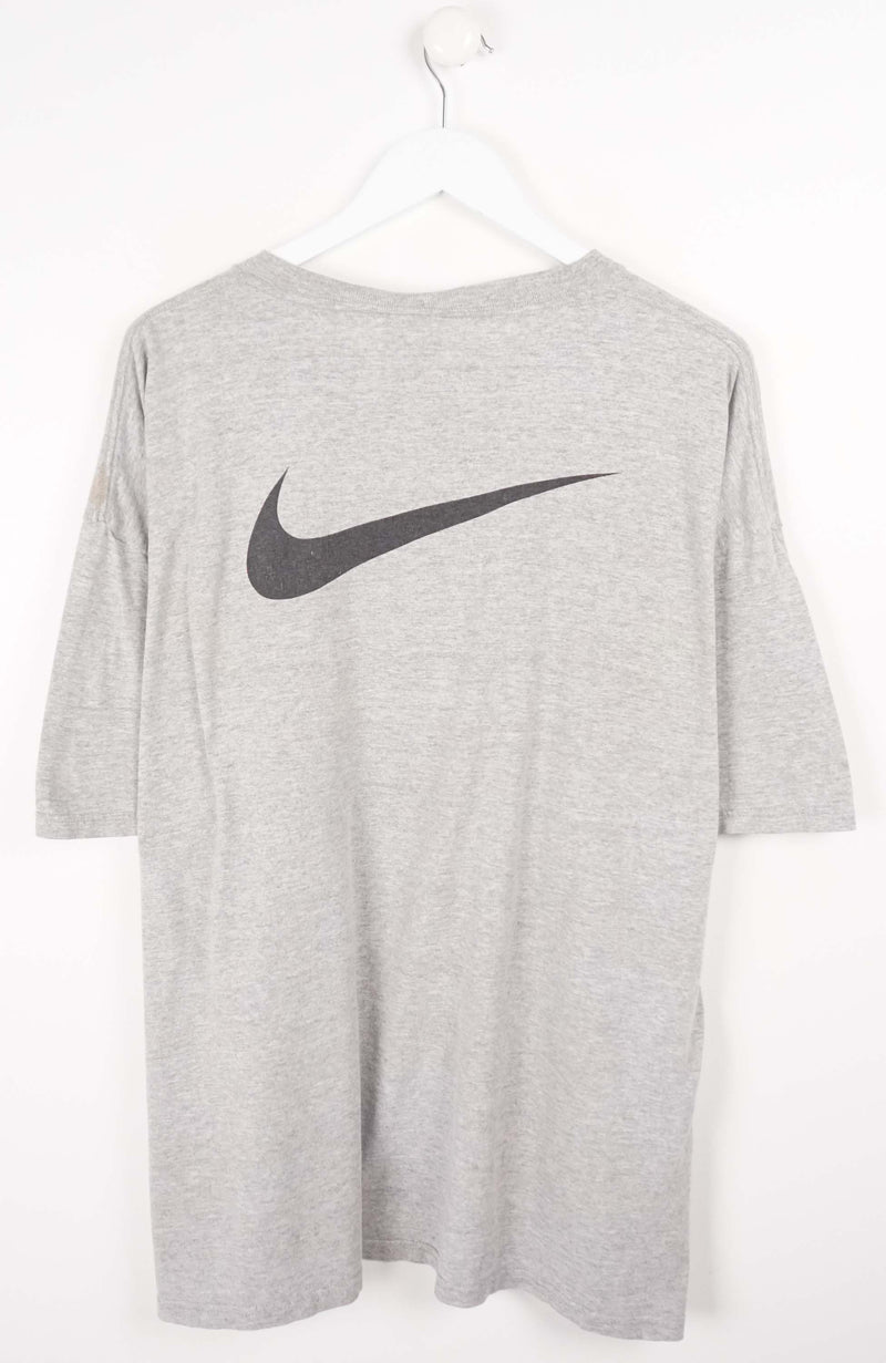 VINTAGE NIKE T-SHIRT (XL)